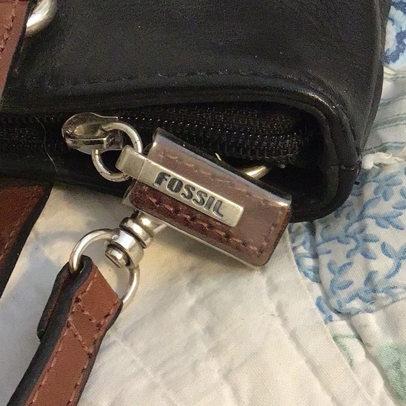 Fossil Black Two-tone Tote  EUC - Picture 7 of 7